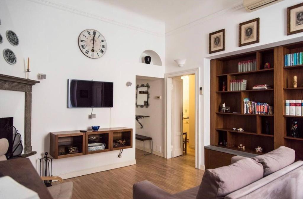 Joivy Classic Flat Near Basilica Di Sant'Ambrogio Apartment Milan Exterior photo