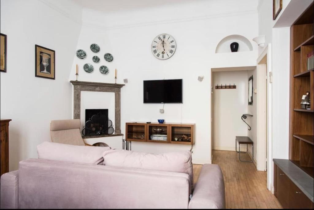 Joivy Classic Flat Near Basilica Di Sant'Ambrogio Apartment Milan Exterior photo